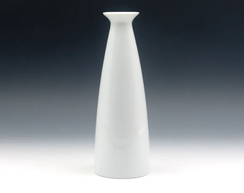 Flaschenvase in weiß