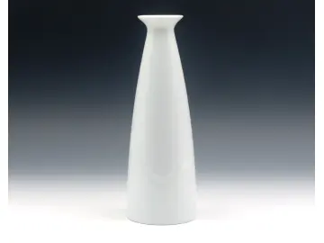 Flaschenvase in weiß