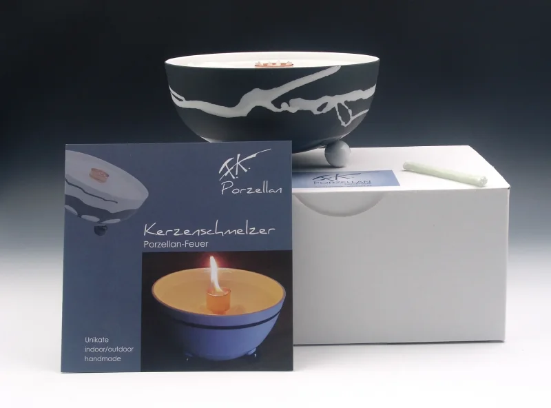 Schmelzlicht aus edlem Porzellan für drinnen und draußen