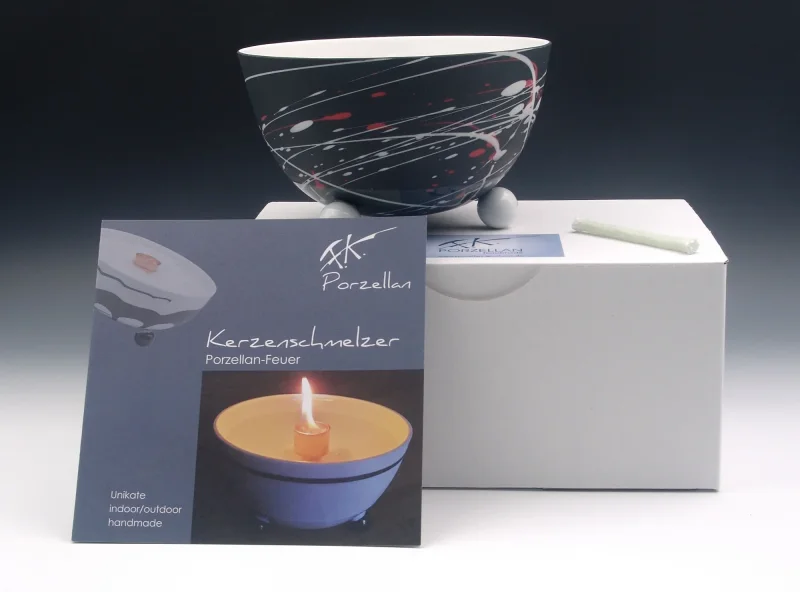 Schmelzlicht aus edlem Porzellan für drinnen und draußen