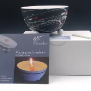 Schmelzlicht aus edlem Porzellan für drinnen und draußen