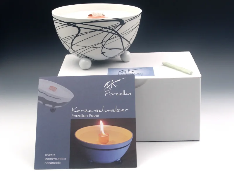 Schmelzlicht aus edlem Porzellan für drinnen und draußen