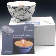 Schmelzlicht aus edlem Porzellan für drinnen und draußen