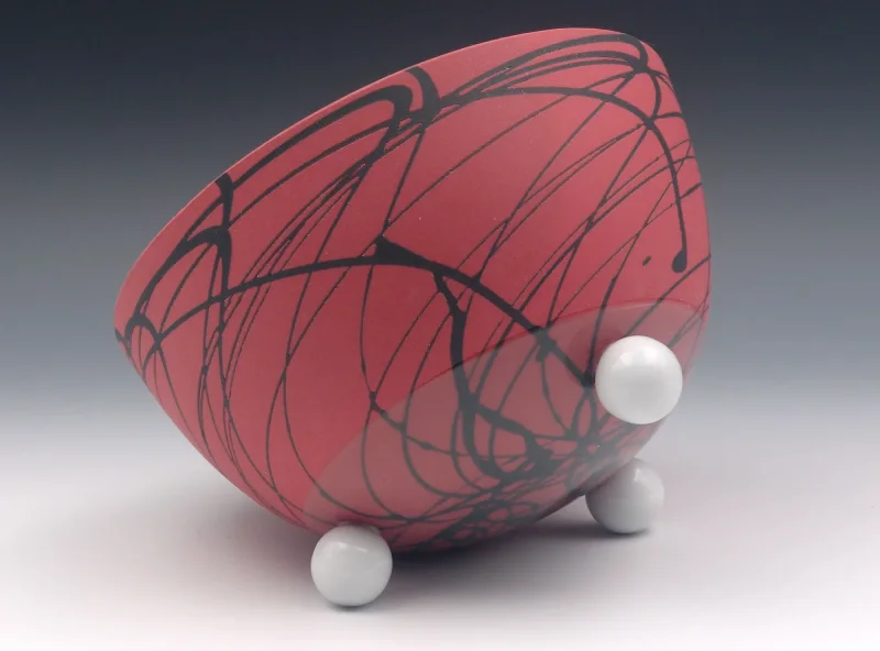 Schmelzlicht aus edlem Porzellan für drinnen und draußen