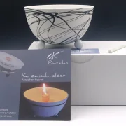 Schmelzlicht aus edlem Porzellan für drinnen und draußen